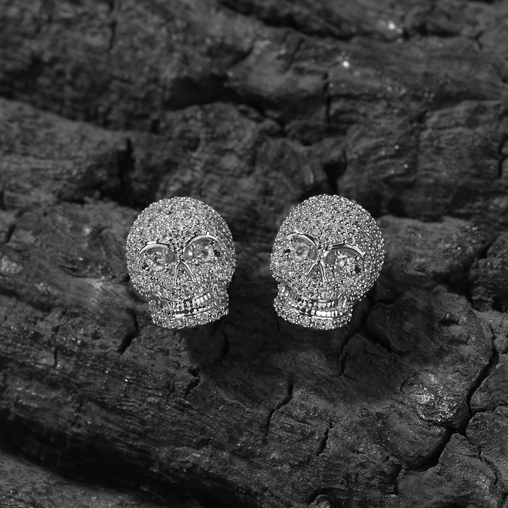 Vein Dynasty® Skull Earring in 18K Gold-Plated Pure Copper and Cubic Zirconia