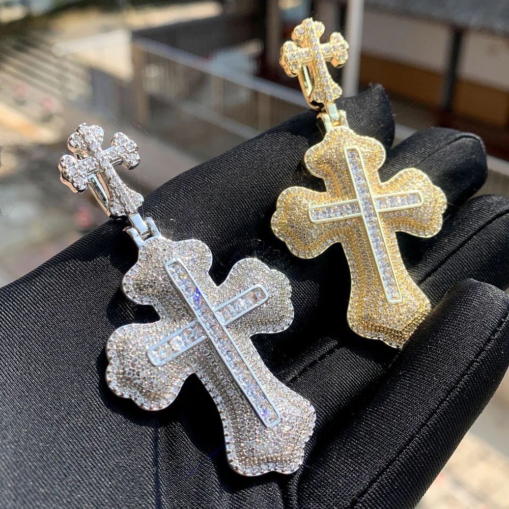 Vein Dynasty® Cross Pendant in 18K Gold-Plated Pure Copper with Cubic Zirconia